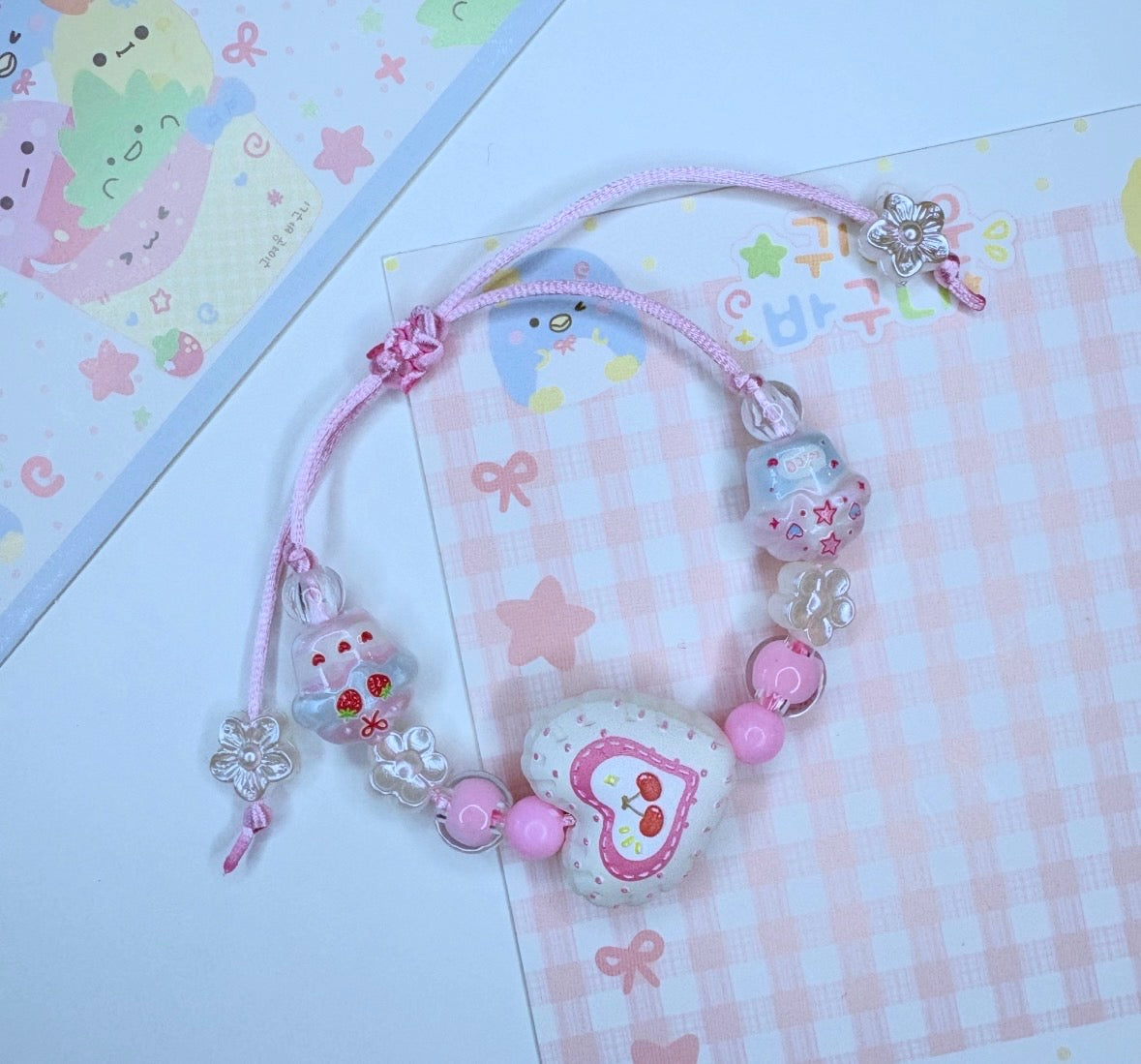 Braccialetto regolabile Kawaii Rosa con Cuore e Coniglietti