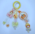 Ciondolo Kawaii Lungo Giallo Arancio con Orsetto e Funghi - Charm Multiuso Fatto a Mano