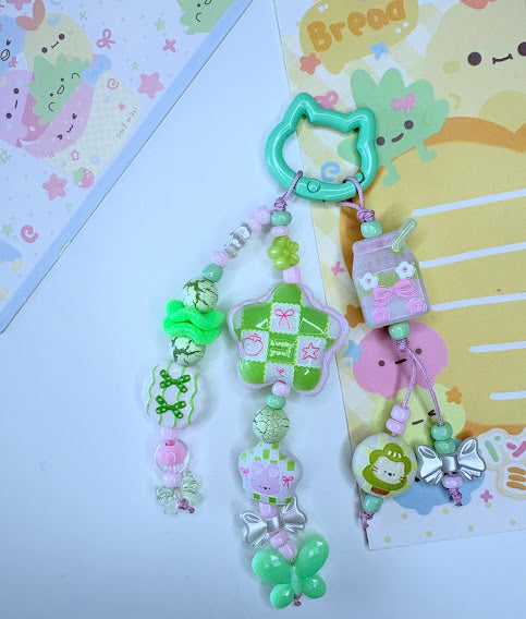 Ciondolo Kawaii Lungo Verde Menta con Orsetto Fiocchi e I Love You - Charm Multiuso Fatto a Mano